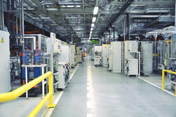 工廠大廳的計(jì)算機(jī)技術(shù)開發(fā)應(yīng)用